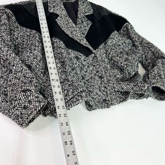 Havoc Jacket Womens Medium White Black Genuine Leather Long Sleeve Cropped Coat - Picture 7 of 12